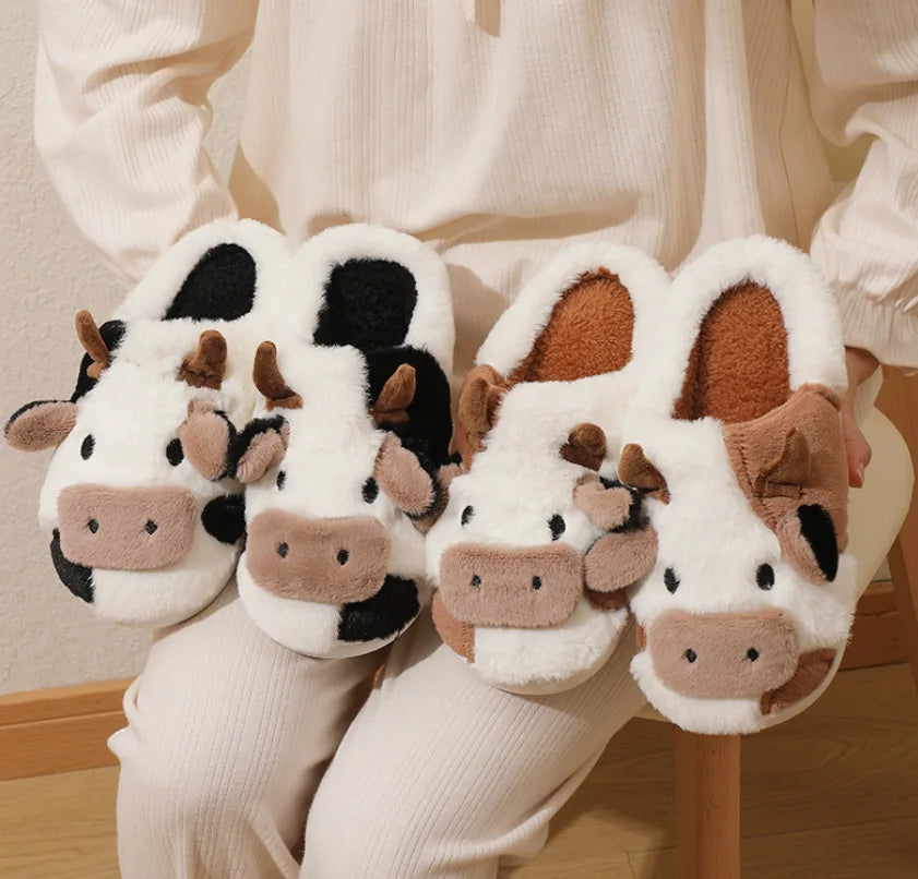 Winter Home Slippers for Couples Warm Plush Neutral Cartoon Cow Indoor anti Slip Comfortable Cotton Slippers for Men and Women